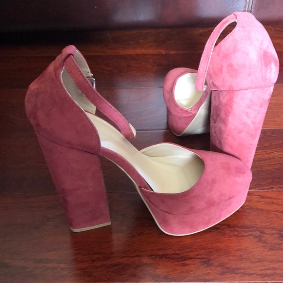 Chunky heels - Picture 3 of 3